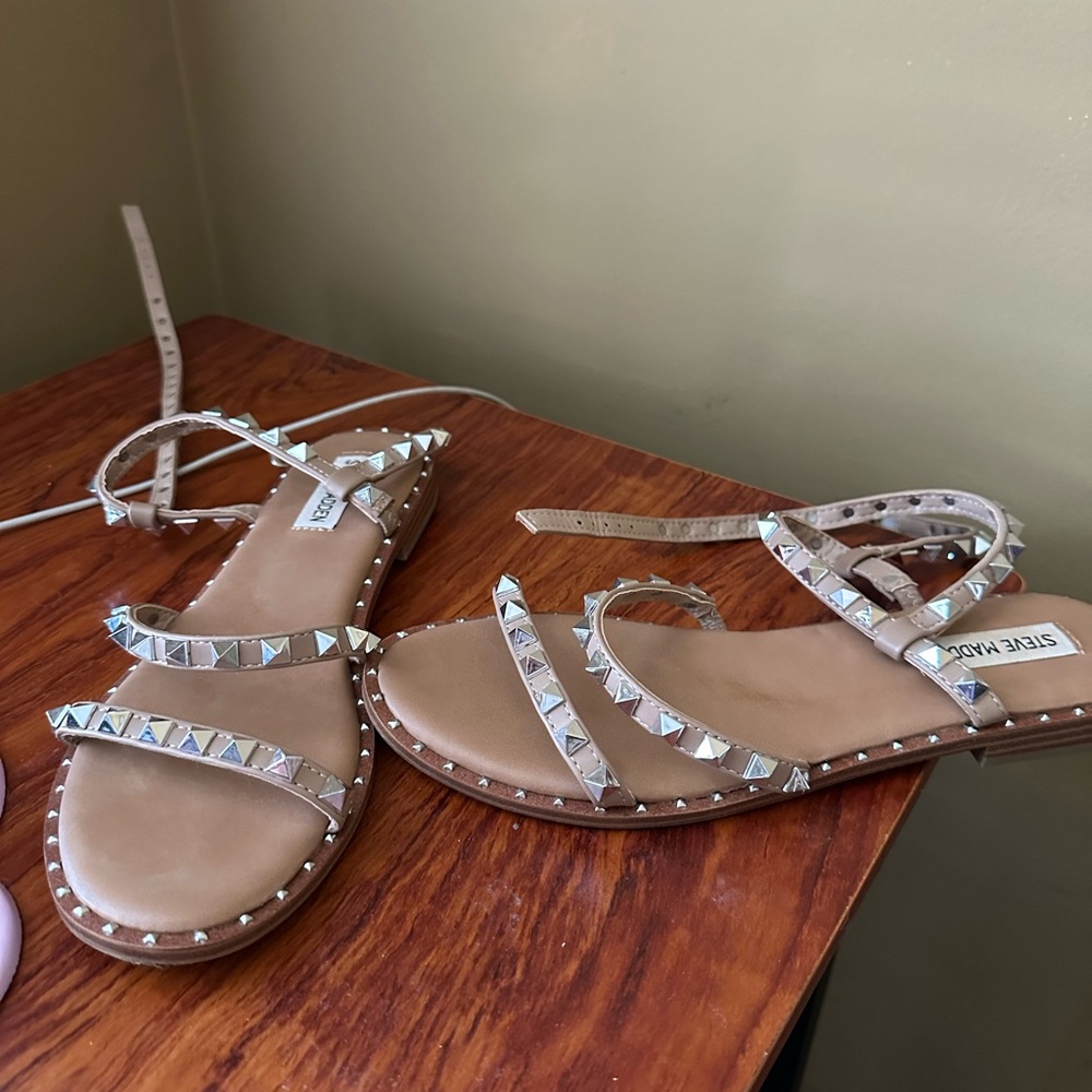 Steve Madden Beige Studded Sandals
